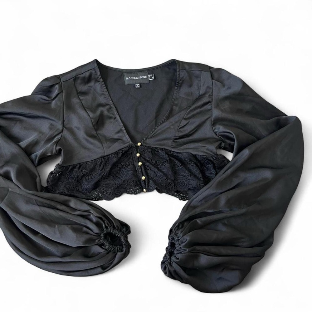 Jagger & Stone Puff sleeve cropped Blouse